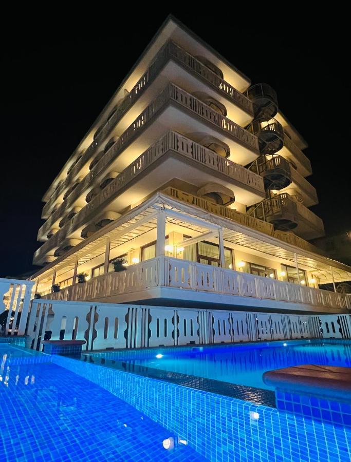Hotel Savoy Caorle Exteriör bild