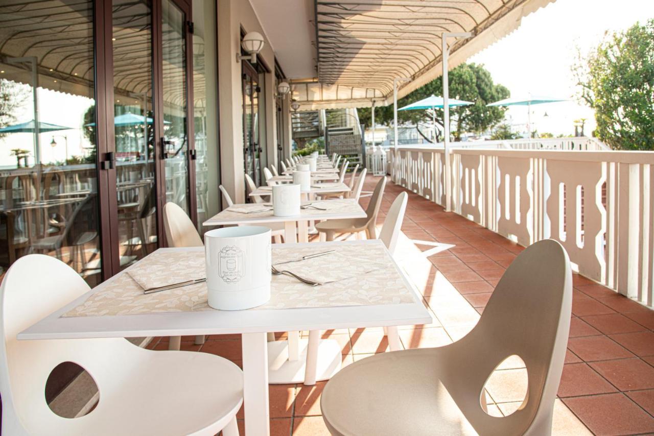 Hotel Savoy Caorle Exteriör bild