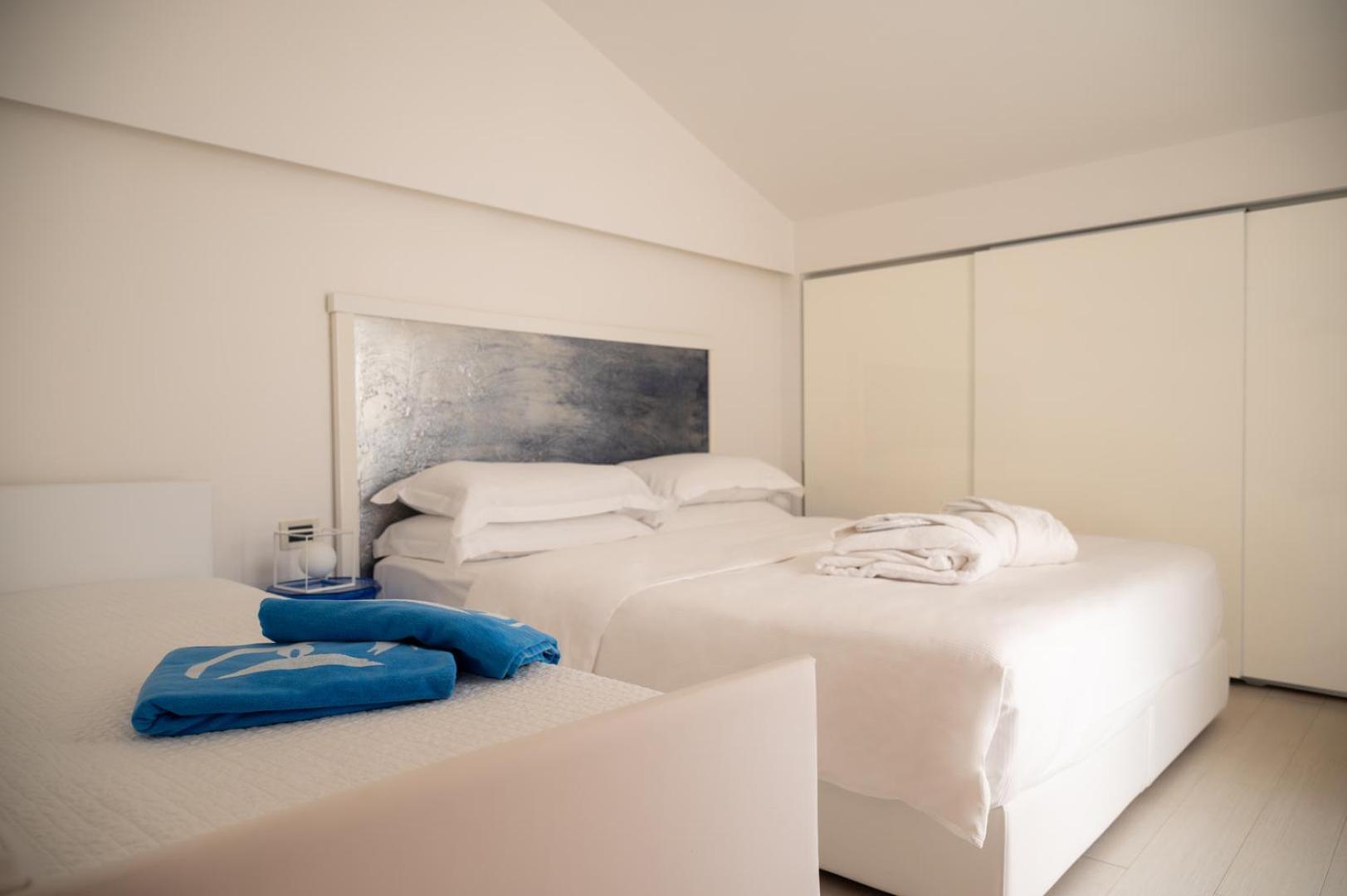 Hotel Savoy Caorle Exteriör bild
