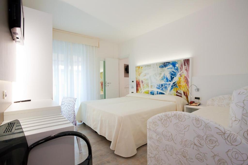 Hotel Savoy Caorle Rum bild