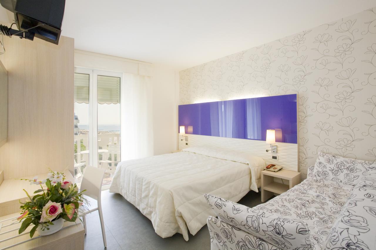 Hotel Savoy Caorle Exteriör bild